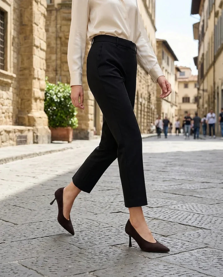 Zapatos de Salón Clásicos en Antelina con Punta Afilada