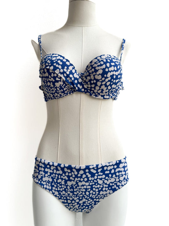 Conjunto de Bikini Estampado - Modelo Clásico y Elegante Azul