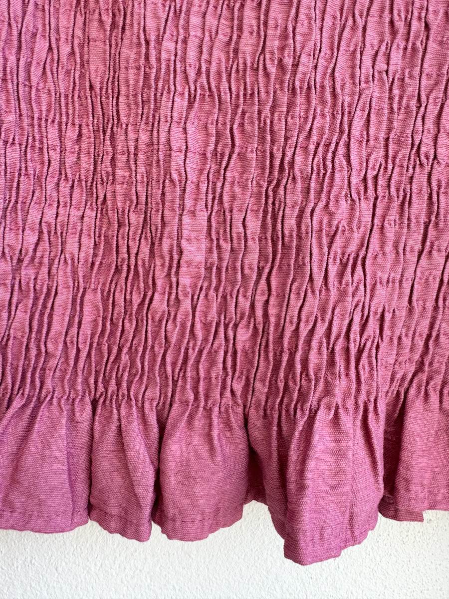 Blusa Vintage con Volantes y Cuello Babero