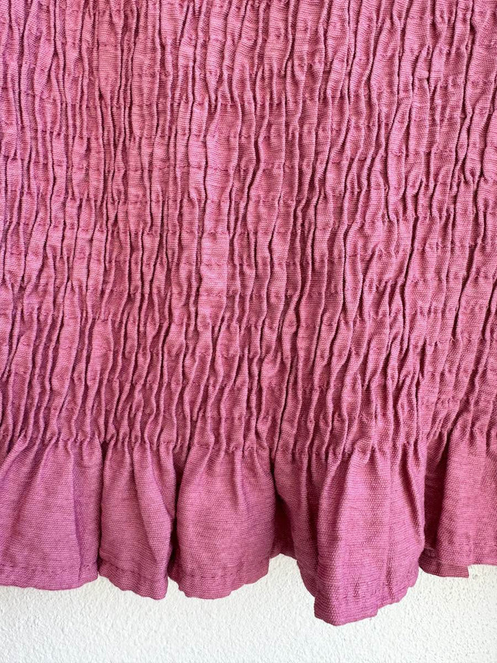 Blusa Vintage con Volantes y Cuello Babero