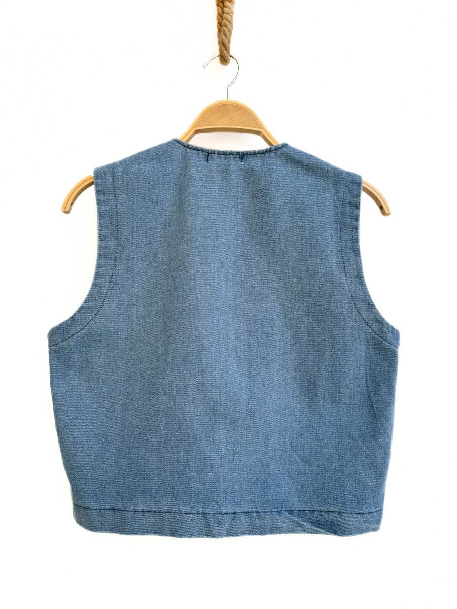 Chaleco Denim con Bordado Artesanal
