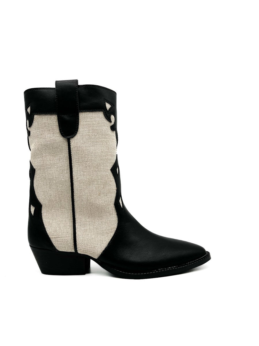 Corina Botas Campero Negro
