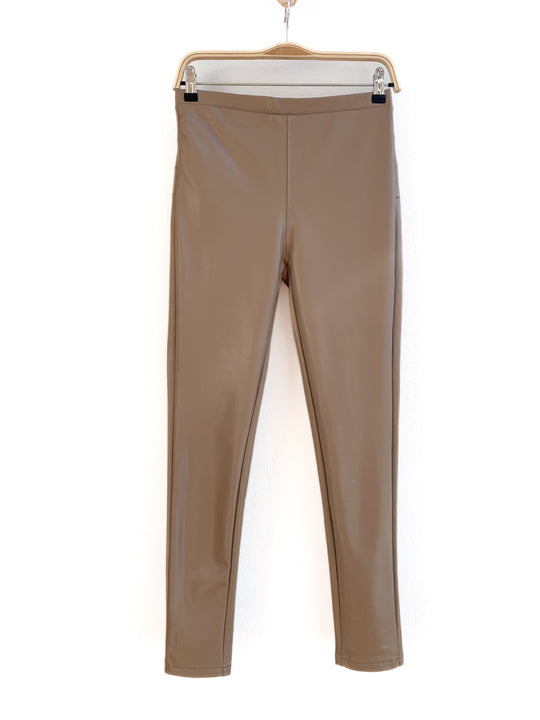 Leggings Efecto Piel Kaki